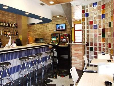 Hotel Villa De Zaragoza Casetas Екстериор снимка
